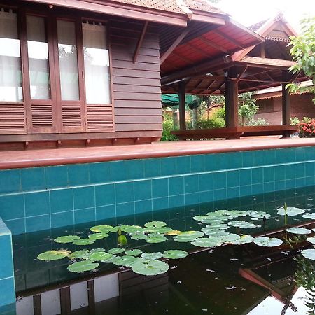 Rim Nam Kong Homestay Pak Chom Exterior photo