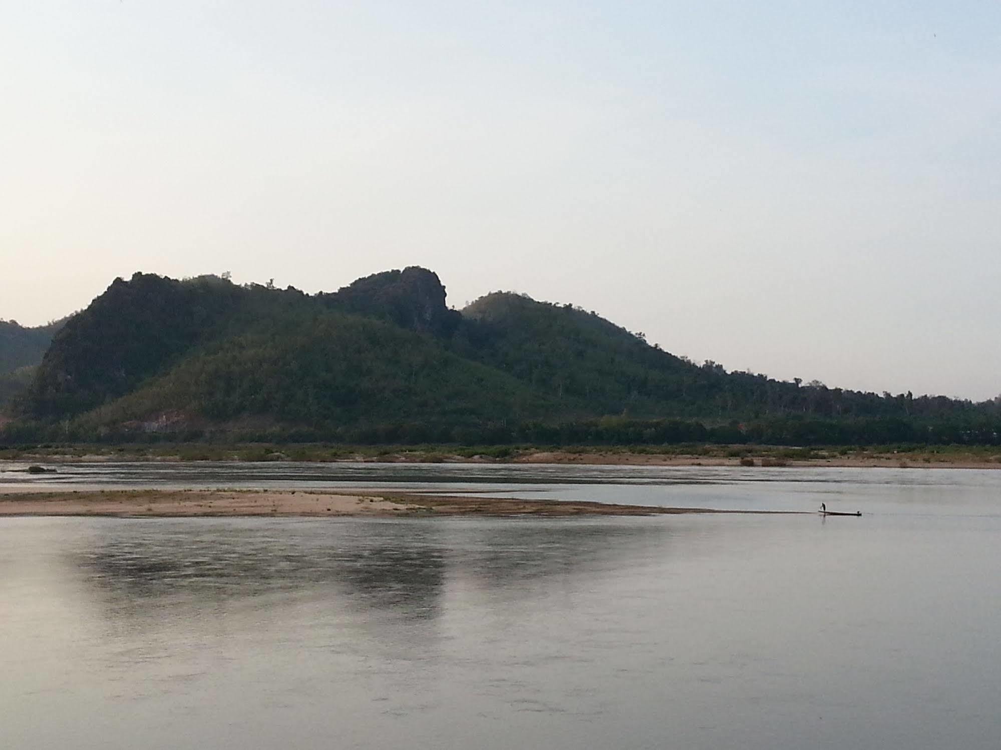 Rim Nam Kong Homestay Pak Chom Exterior photo