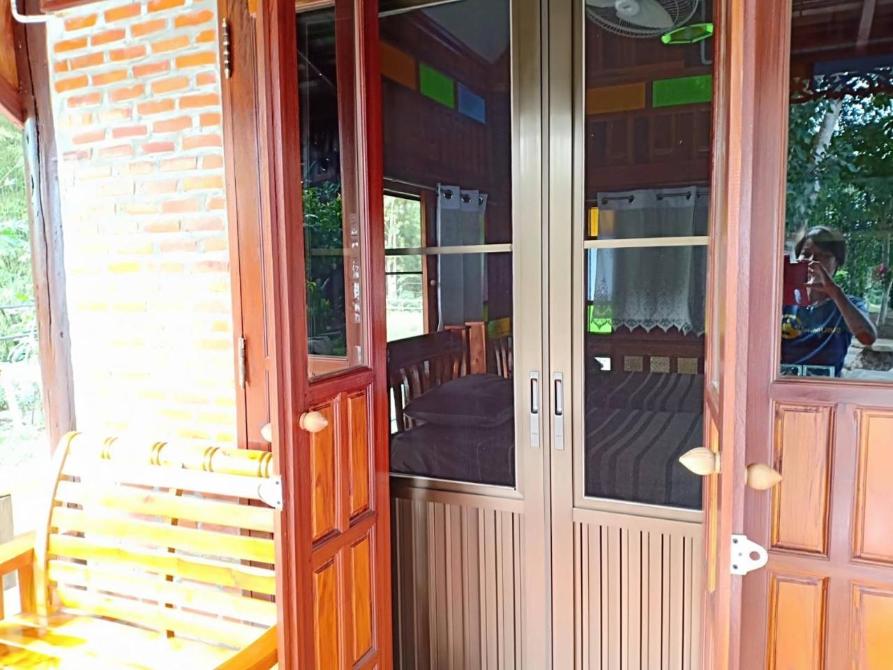 Rim Nam Kong Homestay Pak Chom Exterior photo