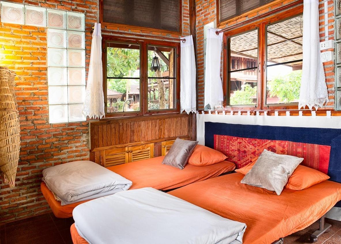 Rim Nam Kong Homestay Pak Chom Exterior photo